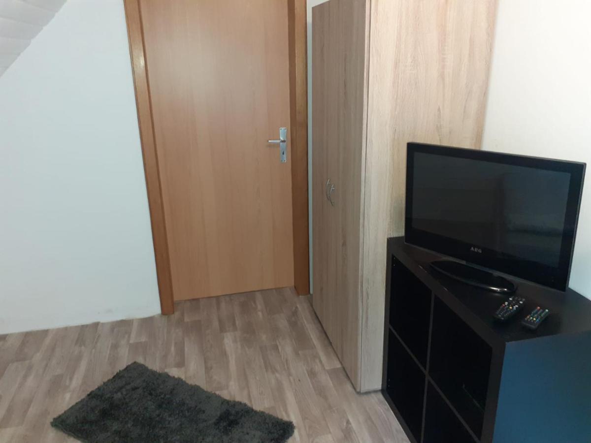 Jp Zimmervermietung Olsztyn Bagian luar foto